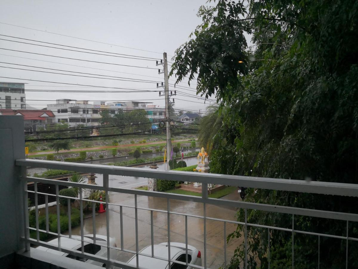 הואה הין Baan Suksiri Hotel מראה חיצוני תמונה