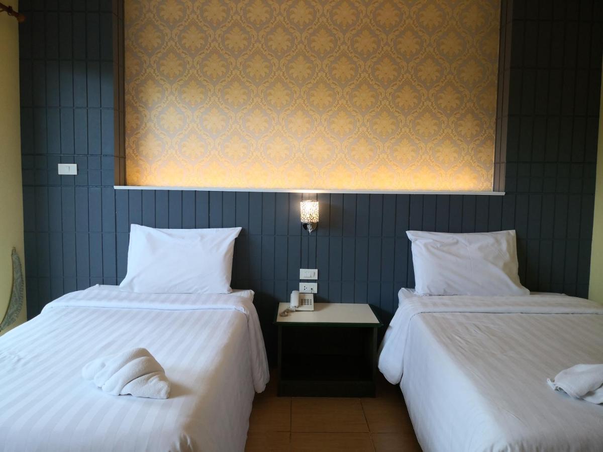 הואה הין Baan Suksiri Hotel מראה חיצוני תמונה