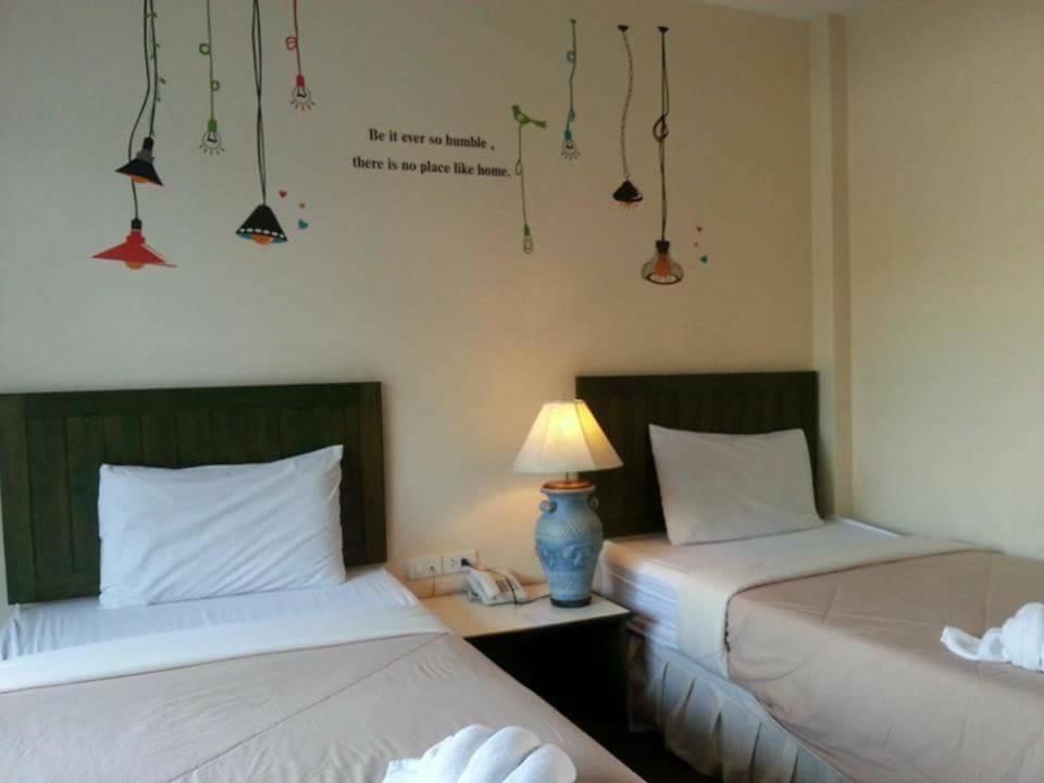 הואה הין Baan Suksiri Hotel מראה חיצוני תמונה