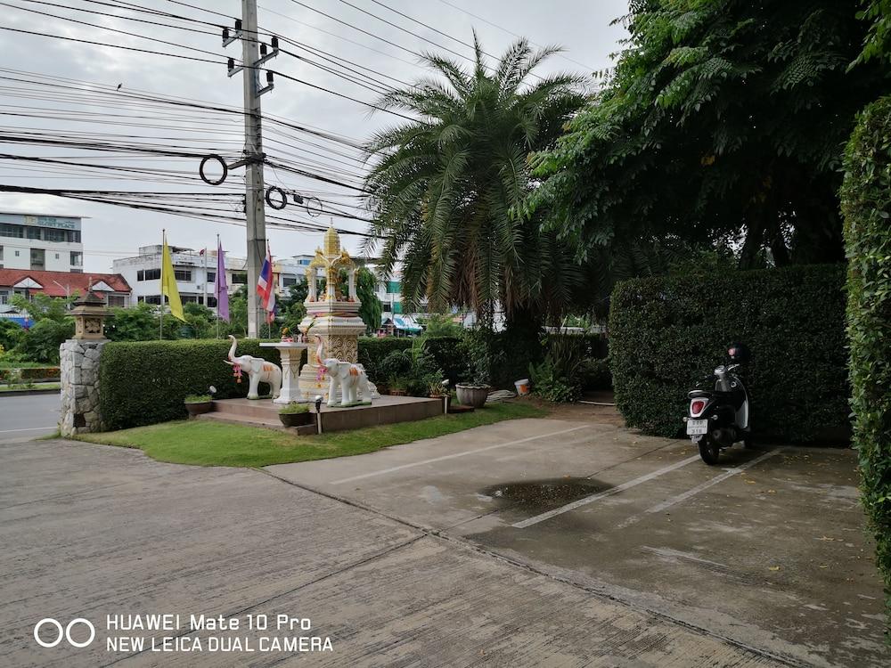הואה הין Baan Suksiri Hotel מראה חיצוני תמונה
